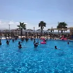 Naxos Imperial Beach & Hotell 5*